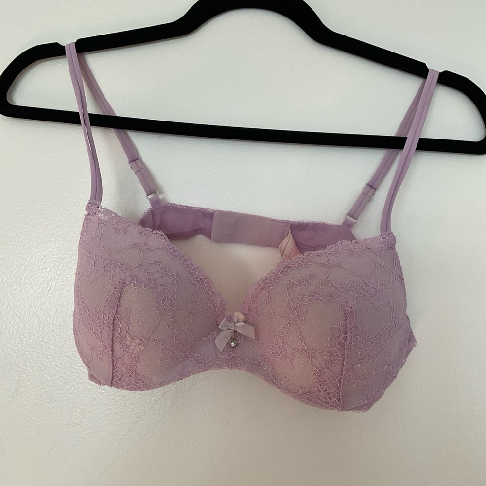 Victoria’s Secret bra